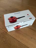 NIEUW: Le Creuset Geëmailleerde Stalen Sauspan, Maison & Meubles, Cuisine | Casseroles & Poêles, Enlèvement ou Envoi, Neuf