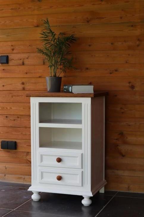 Opgeknapt vintage kastje, Antiek en Kunst, Antiek | Meubels | Kasten, Ophalen