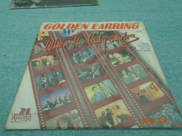 Golden Earring Vinyl Singels Bombay.,Buddy Joe------ beschikbaar voor biedingen