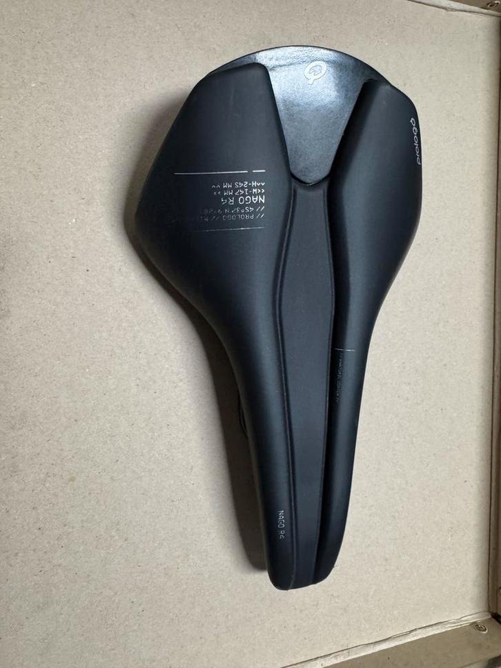 Prologo Nago R4 Nack — Selle 147 mm, Vélos & Vélomoteurs, Accessoires vélo | Autres Accessoires de vélo, Comme neuf, Enlèvement ou Envoi