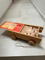 Houten blokken in trekkar, Ophalen, Gebruikt, Duw- of Trekspeelgoed