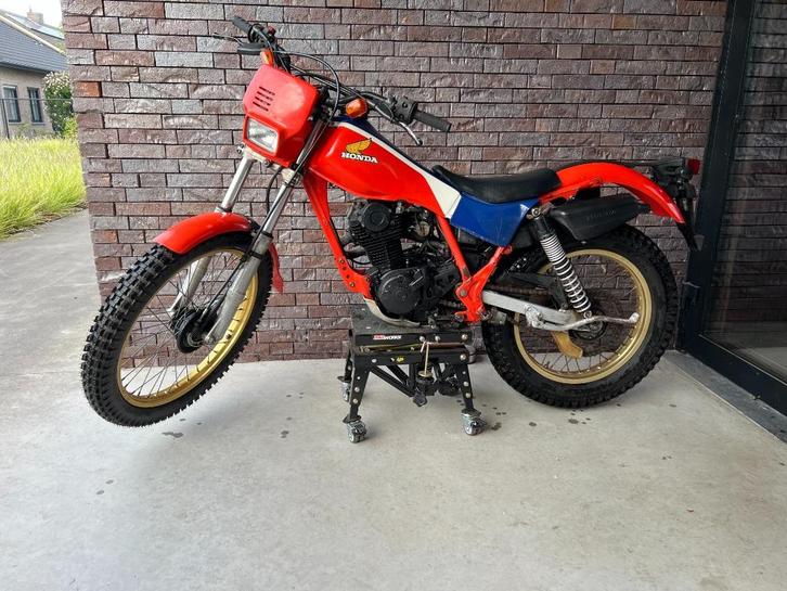 Honda TLR200 TLR 200 - origineel met papieren., Motoren, Motoren | Honda, Particulier, Overig, 11 kW of minder, 1 cilinder, Motorrijbewijs A
