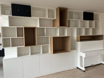 Groot Modern Dressoir (285cm) + Nissen (boekenkastbodem) beschikbaar voor biedingen
