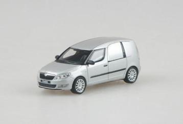 Skoda Praktik Facelift silver brilliant metalic beschikbaar voor biedingen
