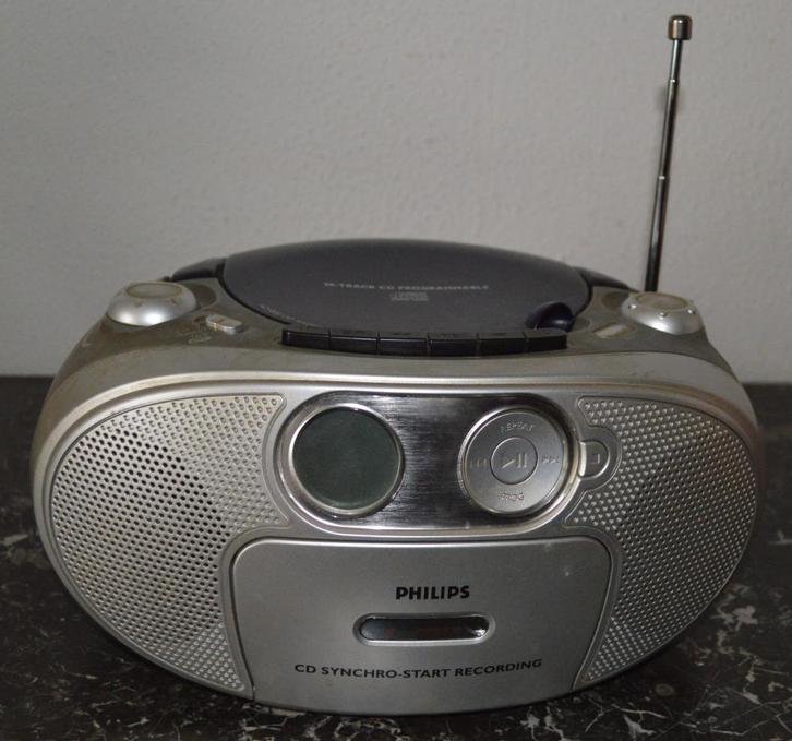 Philips radio/ cassette/ cd, Audio, Tv en Foto, Cd-spelers, Zo goed als nieuw, Philips, Met radio, Ophalen of Verzenden