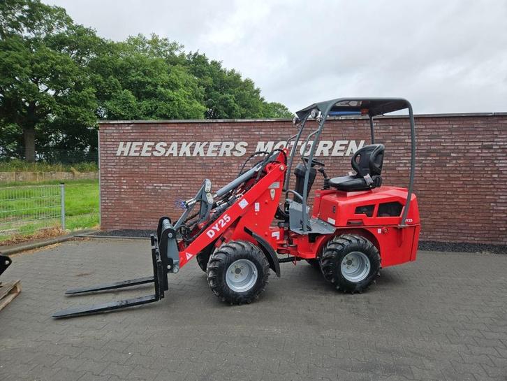 Taian shovel met Kubota motor, Zakelijke goederen, Machines en Bouw | Kranen en Graafmachines, Wiellader of Shovel, Ophalen of Verzenden
