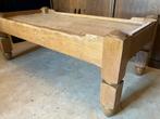 Eiken Salontafel uit de jaren ‘70, Ophalen, Gebruikt