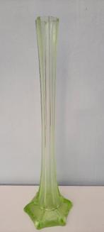 Groene glazen vaas, Huis en Inrichting, Ophalen