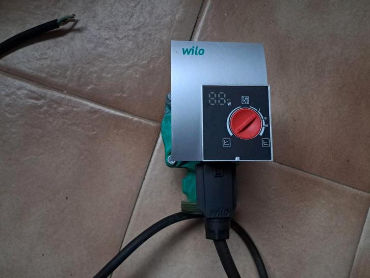 Circulateur Wilo Yonos Pico 25/1-4, Bricolage & Construction, Chauffage & Radiateurs, Utilisé, Autres types, Enlèvement