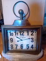 American Old West klok, industrieel, vintage. 55 x 80cm, Huis en Inrichting, Woonaccessoires | Klokken, Nieuw, Ophalen of Verzenden