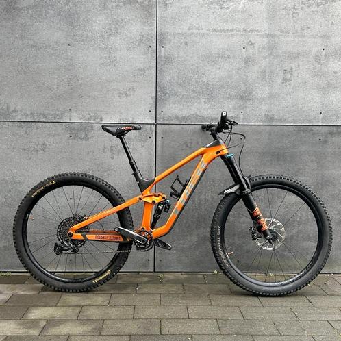 Trek Slash 9.7, Fietsen en Brommers, Fietsen | Mountainbikes en ATB, Trek, Ophalen