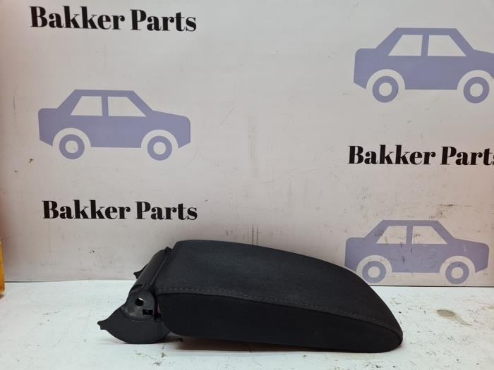Armleuning van een Volkswagen Golf, Auto-onderdelen, Interieur en Bekleding, Volkswagen, Gebruikt, 3 maanden garantie