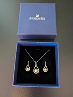 Swarovski ketting en oorbellen set, Handtassen en Accessoires, Overige Accessoires, Ophalen, Zo goed als nieuw