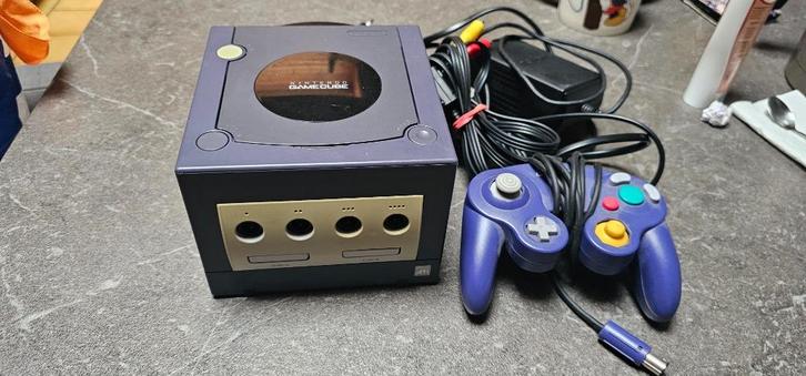 Gamecube paars, Games en Spelcomputers, Games | Nintendo GameCube, Gebruikt, Ophalen of Verzenden