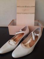 Trouwschoenen Nina Fiarucci, maat 37, Enlèvement ou Envoi, Beige, Chaussures, Nina Fiarucci