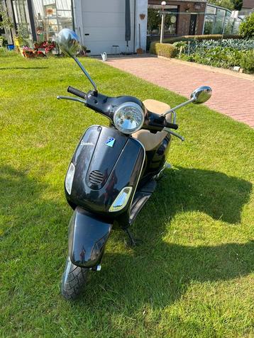 VESPA LX 125 met zeer weinig km’s beschikbaar voor biedingen