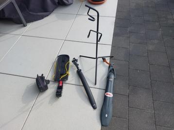 fietsaccessoires beschikbaar voor biedingen