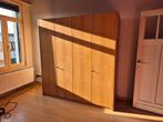Massief houten kast ongeveer 30 jaar oud, Huis en Inrichting, Slaapkamer | Complete slaapkamers, Ophalen, Gebruikt
