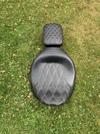Harley zadel seat solo en buddy, Motoren, Ophalen of Verzenden