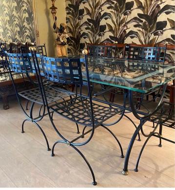 NIEUWE smeedijzeren tafel + 6 stoelen beschikbaar voor biedingen