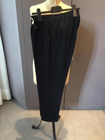 Stijlvolle zwarte broek van Améline by Mayerline, maat 48 beschikbaar voor biedingen