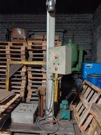 Palletwikkelaar, Ophalen