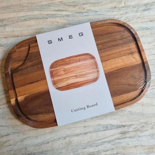 SMEG snijplank - acaciahout - 28 x 42 cm - nieuw in folie!, Huis en Inrichting, Keuken | Keukenelementen, Nieuw, Ophalen of Verzenden