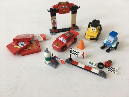 Lego Cars 2 - sets - 8200, 8206 ..., Kinderen en Baby's, Speelgoed | Duplo en Lego, Gebruikt, Lego, Complete set, Ophalen of Verzenden