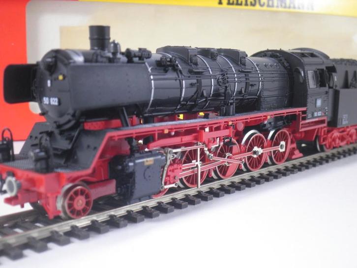 Fleischmann  4805 stoomlocomotief BR50, Hobby en Vrije tijd, Modeltreinen | H0, Zo goed als nieuw, Gelijkstroom, Fleischmann, Analoog