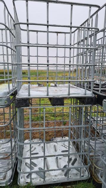 Cages IBC palette en métal ou en plastique, Bricolage & Construction, Enlèvement, Comme neuf, Boîte ou Caisse