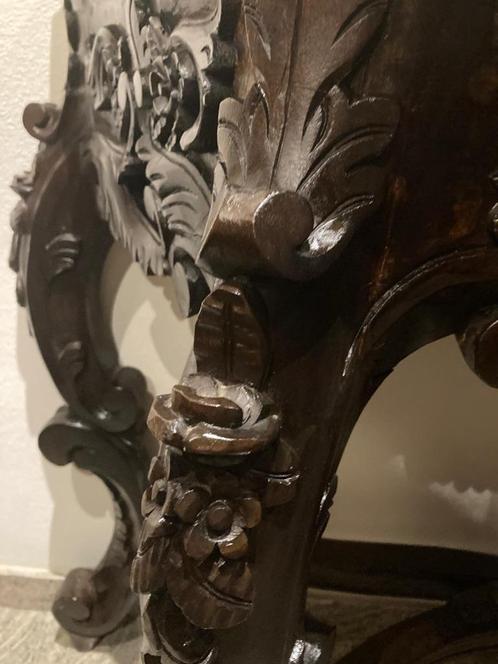 oude barok sidetable zwaar hout hele mooie staat handwerk, Antiek en Kunst, Antiek | Meubels | Tafels, Ophalen