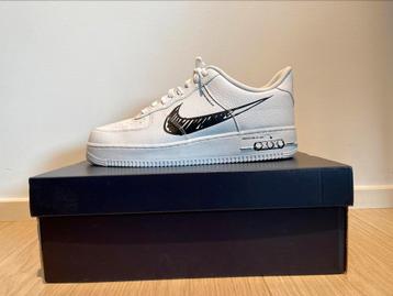 Nike Air Force 1 LV8 Utility Sketch Swoosh NIEUW. 