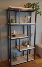 Wandkast eikenhout, Ophalen, Met plank(en), Eikenhout, Nieuw