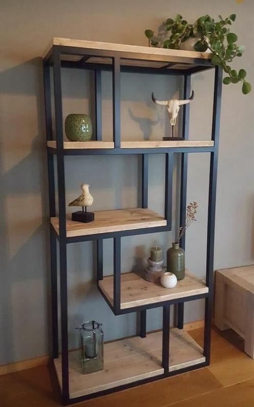 Wandkast eikenhout, Huis en Inrichting, Kasten | Wandmeubels, Nieuw, 150 tot 200 cm, Minder dan 150 cm, 25 tot 50 cm, Met plank(en)