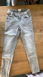 Grijze jeans Mayoral maat 140, Kinderen en Baby's, Kinderkleding | Maat 140, Broek, Mayoral, Meisje, Ophalen of Verzenden