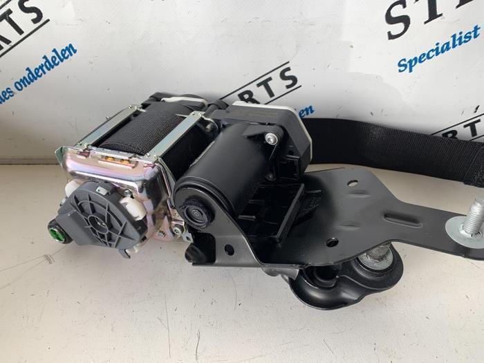 Veiligheidsgordel rechts-voor van een Mercedes C-Klasse, Auto-onderdelen, Interieur en Bekleding, Mercedes-Benz, Gebruikt, 3 maanden garantie