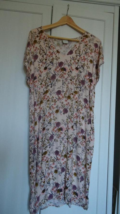 Kleed Ichi maat L, Kleding | Dames, Jurken, Zo goed als nieuw, Maat 42/44 (L), Beige, Knielengte, Ophalen of Verzenden