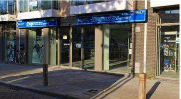 Lichtbakken winkel beschikbaar voor biedingen