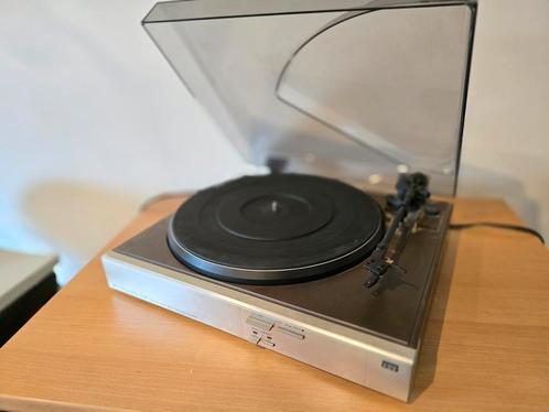 ITT Hi-Fi 9010 platenspeler, TV, Hi-fi & Vidéo, Tourne-disques, Utilisé, Tourne-disque, Autres marques, Automatique, Enlèvement ou Envoi