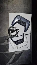 PlayStation 5 avec 2 manettes, Consoles de jeu & Jeux vidéo, Enlèvement, Comme neuf, Playstation 5