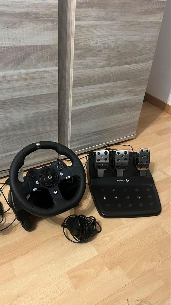 Logitech G920 + shifter voor pc en xbox, Games en Spelcomputers, Spelcomputers | Xbox | Accessoires, Zo goed als nieuw, Overige typen