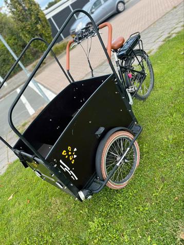 Electrische Bakfiets in nieuwe staat 16km mee gereden 