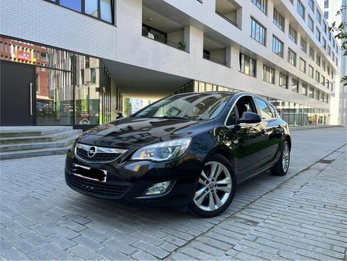 Opel astra - 2010 - 1.7 CDTI - 110pk, Auto's, Opel, Particulier, Astra, Navigatiesysteem, Diesel, Euro 5, Handgeschakeld, Ophalen