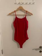 Rode body, Kleding | Dames, Topjes, Ophalen of Verzenden, Zo goed als nieuw, Zonder mouw, Rood