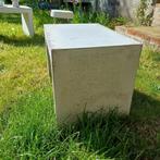 Betonnen bankjes wit/grijs, Ophalen, Nieuw, Tuinset