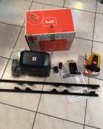 Schuifpoort motor met wifi, Enlèvement, Comme neuf, Porte coulissante