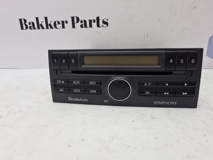 Radio/Lecteur CD d'un Skoda Fabia, Autos : Pièces & Accessoires, Électronique & Câbles, Skoda, Utilisé, 3 mois de garantie
