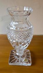 Kristallen vaas, Enlèvement ou Envoi