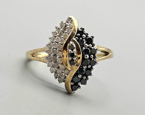 Bague vintage en or et diamant noir Ca : 0,65 ct., Bijoux, Sacs & Beauté, Bagues, Comme neuf, Femme, 18 à 19, Noir, Or, Avec pierre précieuse