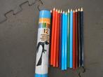12 kleurpotloden in metalenkoker met slijper NIEUW, Hobby en Vrije tijd, Ophalen of Verzenden, Nieuw, Potlood of Stift